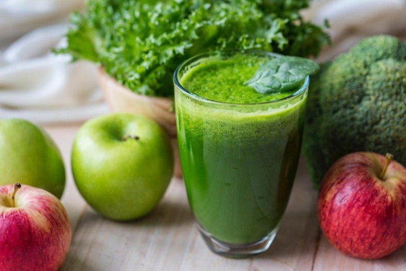 Delicious Green Smoothie Recipes: Healthy Living Feature