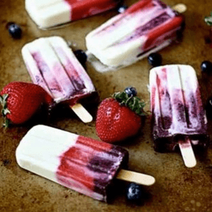Healthy + Delicious Homemade Popsicle Recipes